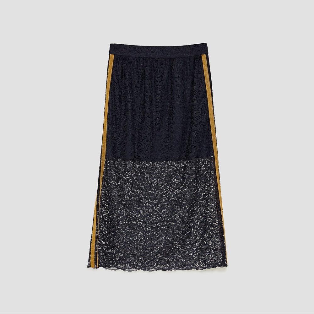 NWT ZARA NAVY LACE MIDI SKIRT